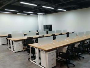 成都辦公用品高價回收服務，專業(yè)處理辦公家具與設備